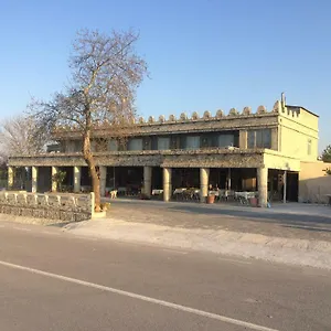 Otel Hisarlık, Halileli